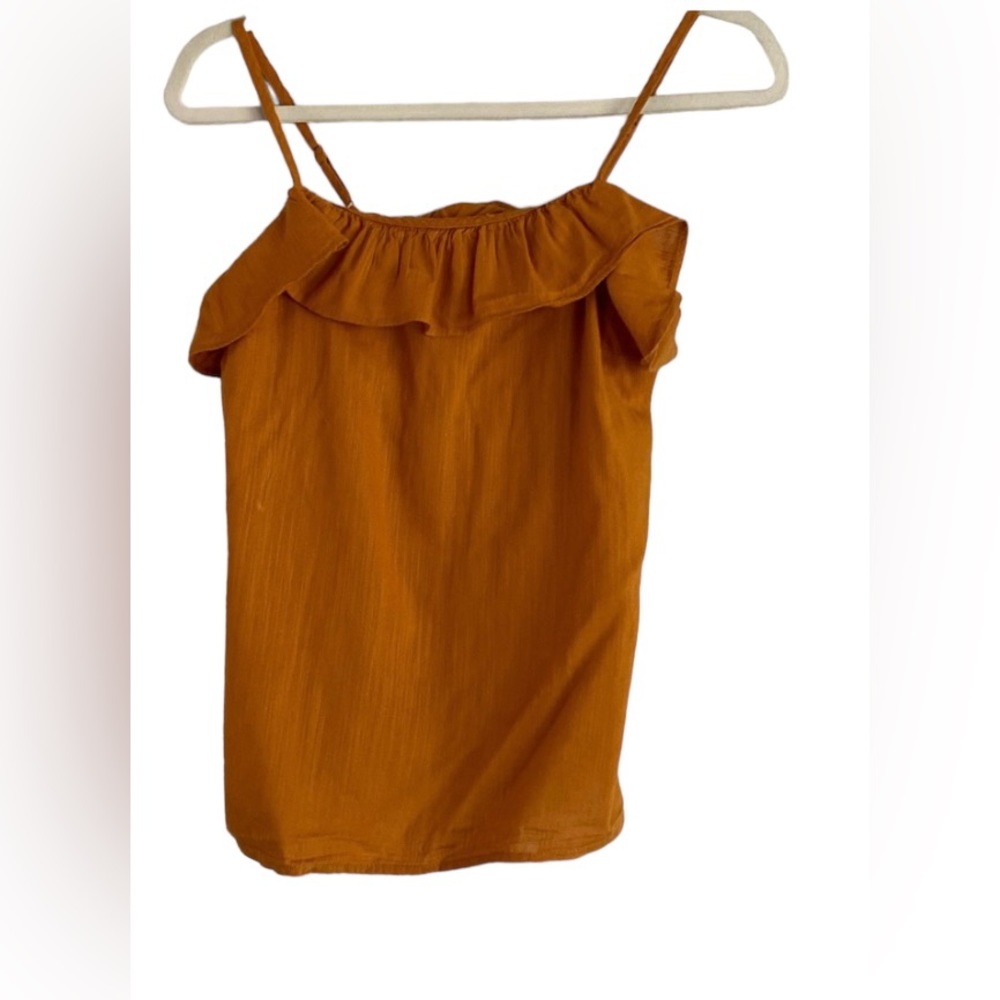 Old Navy ruffle cami tank top with adjustable straps.